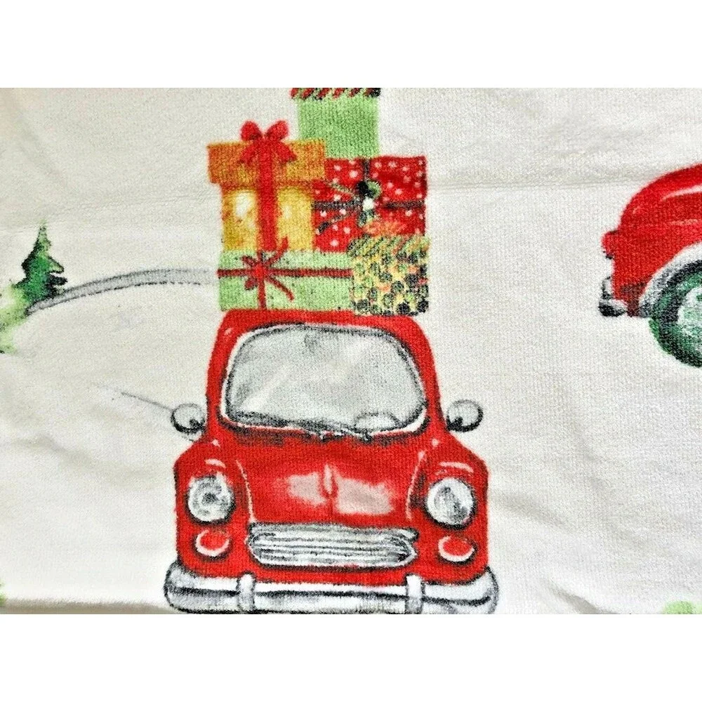 Christmas Tree Red Hippie Bug Car Hand Towels Set of 2 Guest Bathroom Holiday